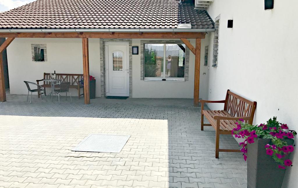 Apartmany U Orecha Bořetice エクステリア 写真